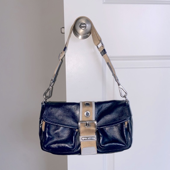 😱 PRADA Authentic Leather Tessuto Buckle Crossbody Bag With 2 Zip Pockets!😍 - Picture 1 of 14